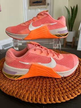 Nike Metcon 7 Crimson Bliss/Sail CZ8280-600 Women's Size 8.5 Medium